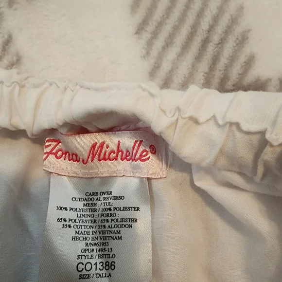 Girls Skirt - Picture 2 of 2